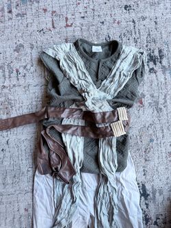 Rey Star Wars Costume (size 9-10)
