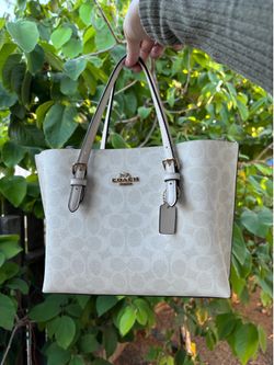 Mollie Coach White Tote Bag
