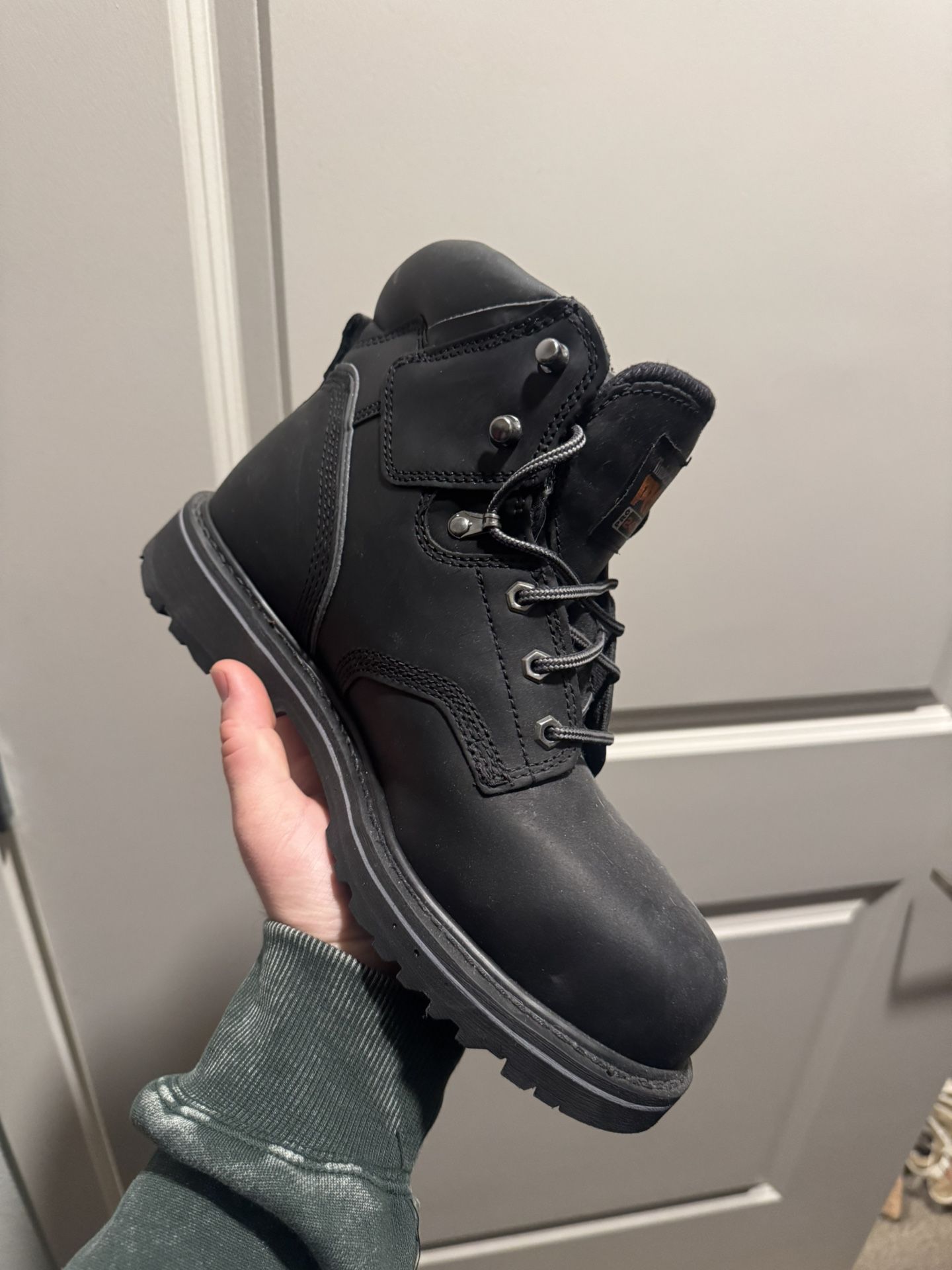 Steel toe Timberland Boots Size 9 NEVER WORN OUT