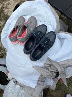 Jogging Shoes. Both r 9 1/2. FREE