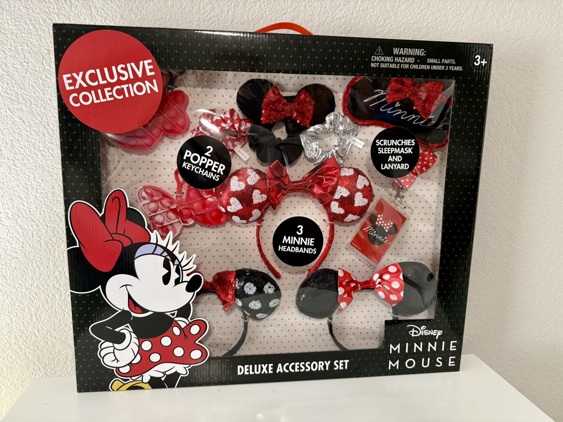 Minnie Mouse Deluxe Accessory Set