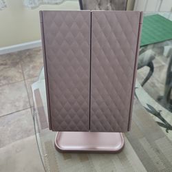 Portable Table Top Mirror