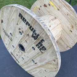 Wire Reel Table / Picnic Furniture 