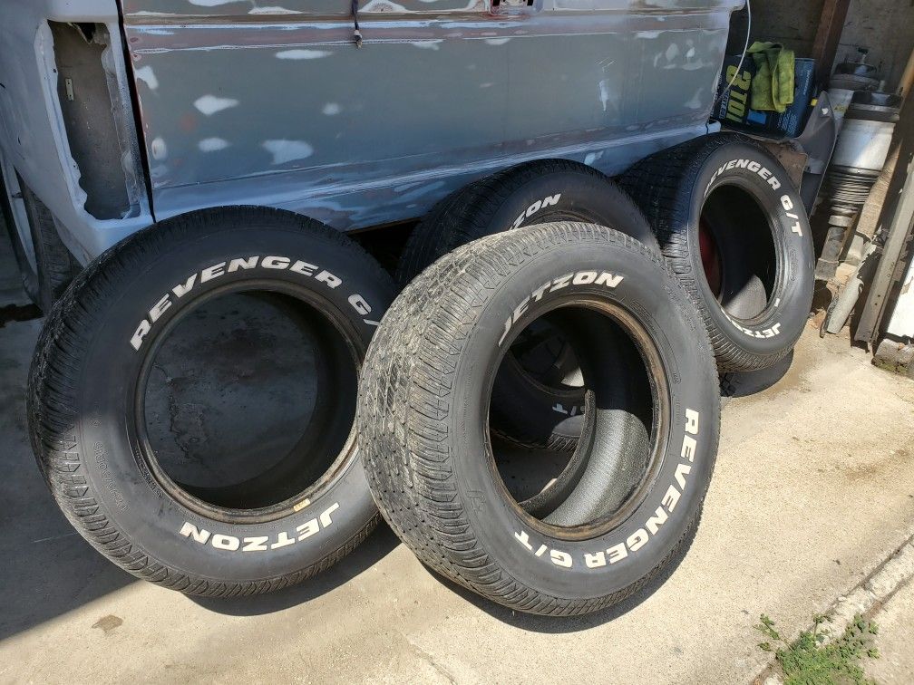 295 50 15 Tires For 15x10 Or 15x12