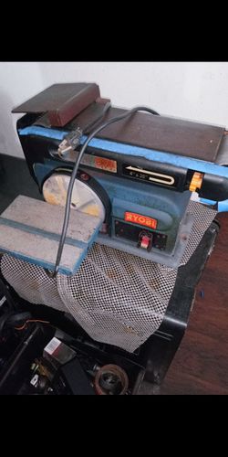 Ryobi BD4600 dual action belt sander 4X36- 6" in disc in good working condition