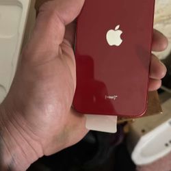 iPhone 13 256GB UNLOCKED IN PLASTIC NEW