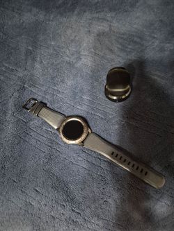 Samsung Gear S3 Frontier smartwatch