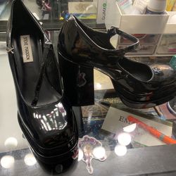 Steve Madden Heals 