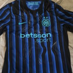 Inter milan 25-26 signed jersey by 14 players (including marcus thuram, lautaro martinez, barella, dumfries, acerbi, pavard, sommer, and more players