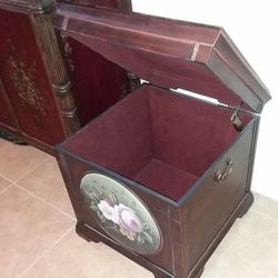 VINTAGE VICTORIAN HAND PAINTED FLORAL FLOWER ROSE WOODEN STORAGE CABINET TRUNK SIDE TABLE