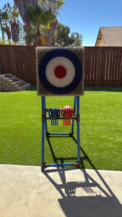 Axe throwing