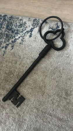 Metal Dark Brown Bronze Key
