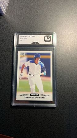 Ohtani 2018 Leaf Rookie- Grade 8.5