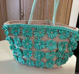 Raffia Floral Tote