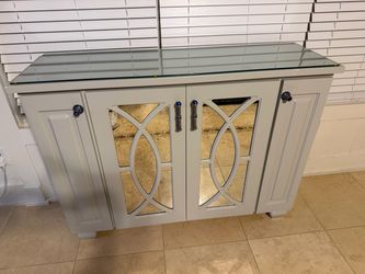 Luxury Cabinet