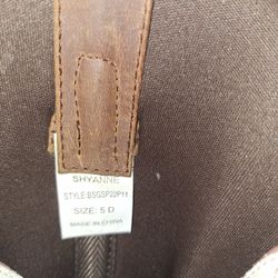 Girl boots