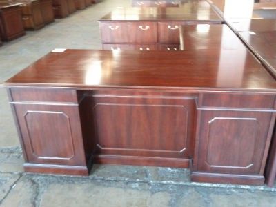 Kimball High End Office Desk For The Professional