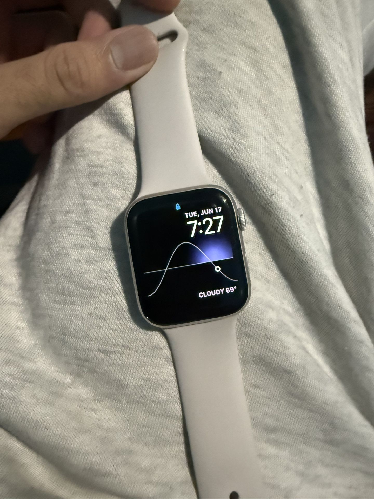 Apple Watch Se 44mm (reserved)