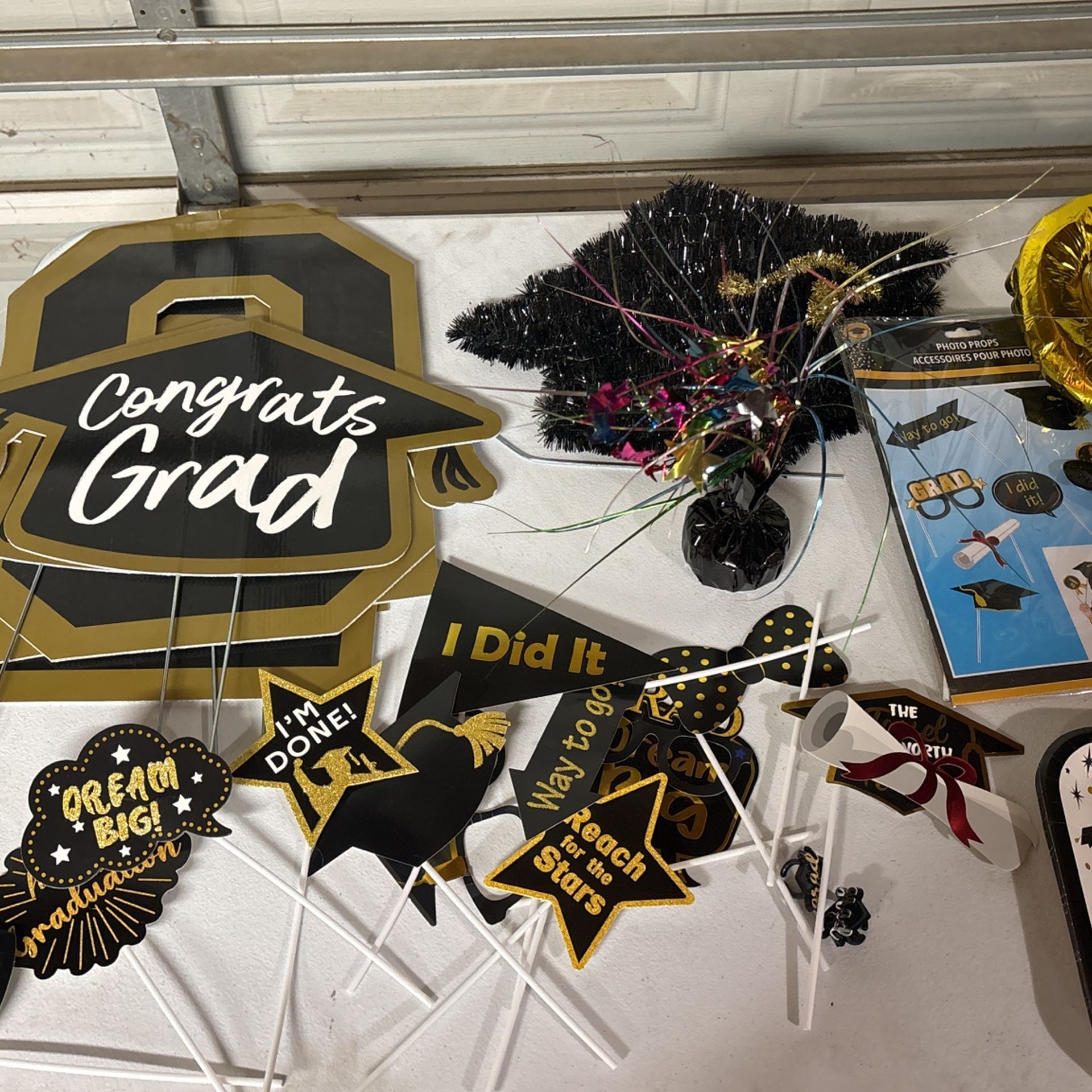 Graduation Decorations