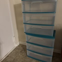 Sterilite containers