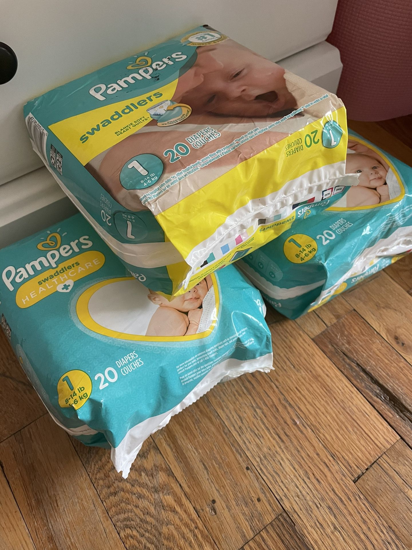 Pampers Swaddlers Diapers Size 1, 60 count 