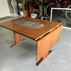 Free Wooden Table 