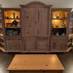  Broyhill Wall Unit And Table Set 