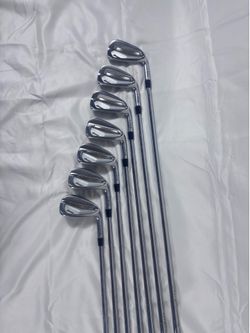 Ping i210 Iron Set 4-PW | Black Dot | Dynamic Gold 120 S300 | Excellent