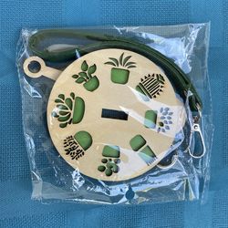 Portable Wrist Yarn Caddy Holder