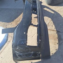 Gmc Yukon Front Bumper Oem 15 To 20 Damaged 