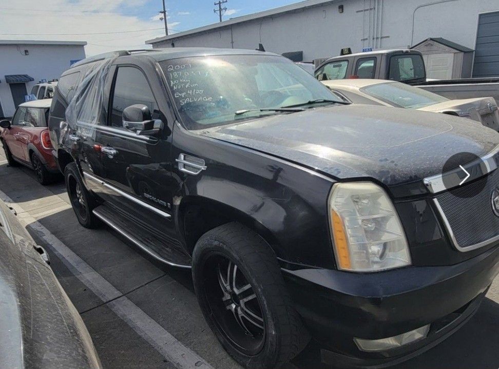 Escalade Parts