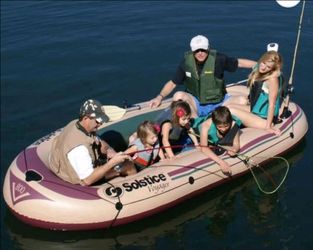 Solstice Voyager 6 Person Inflatable Boat