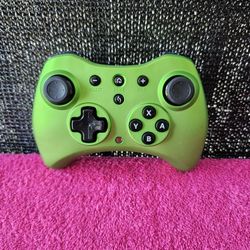 Nintendo Wii U PDP Afterglow Pro Wireless Controller PL-8622 - Color Green