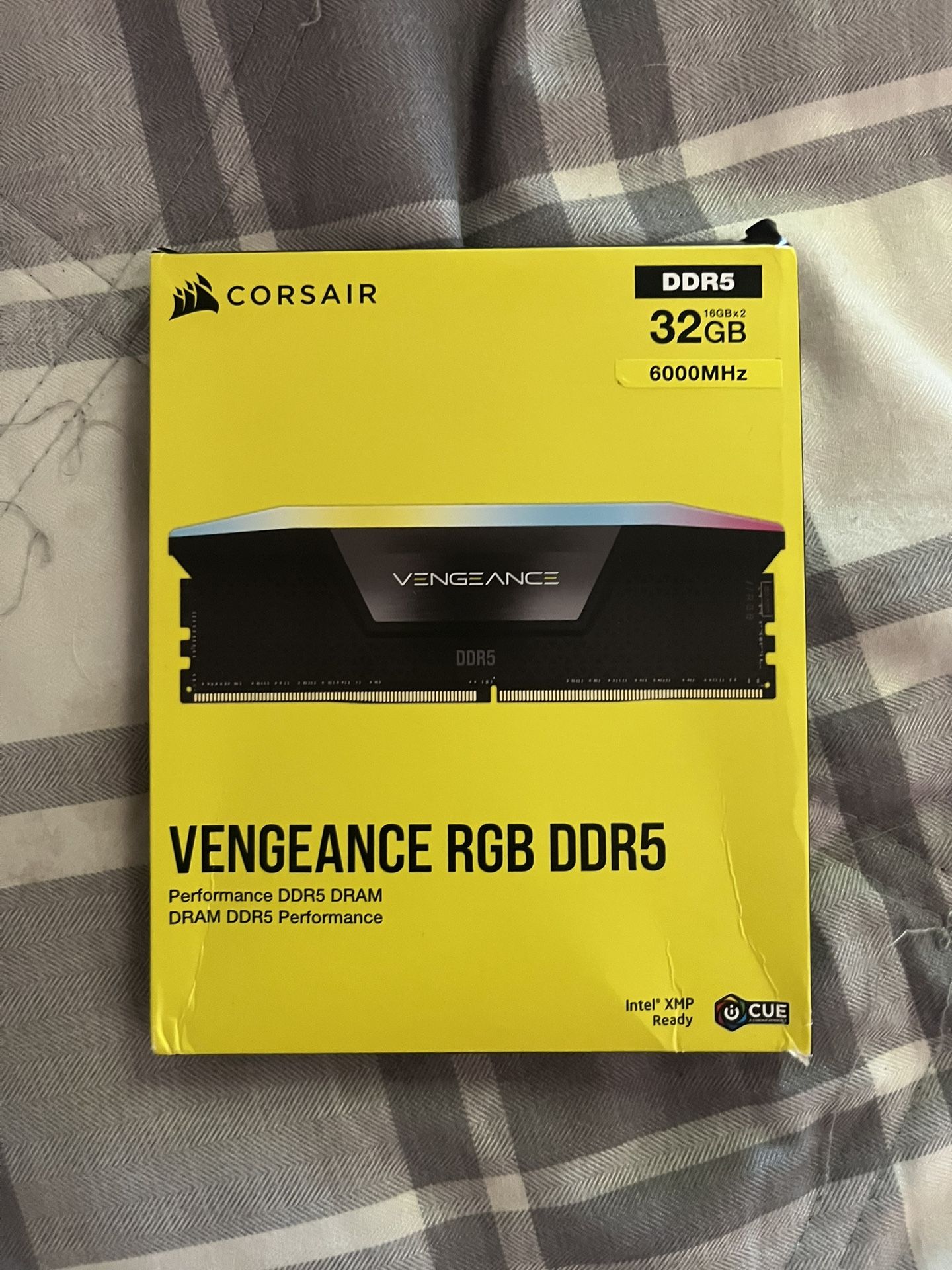 32 GB DDR5 RBG RAM