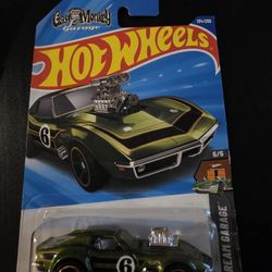 Hotwheels  88 Corvette Gas Monkey Garage