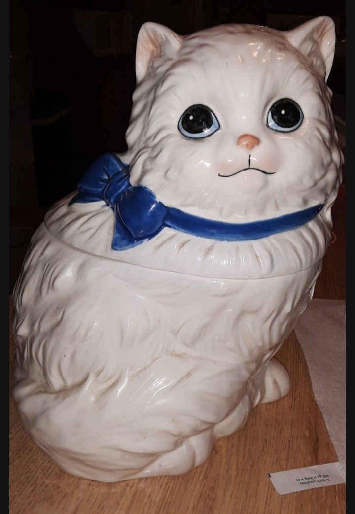 Cat Cookie Jar, Vintage Persian White Kitty