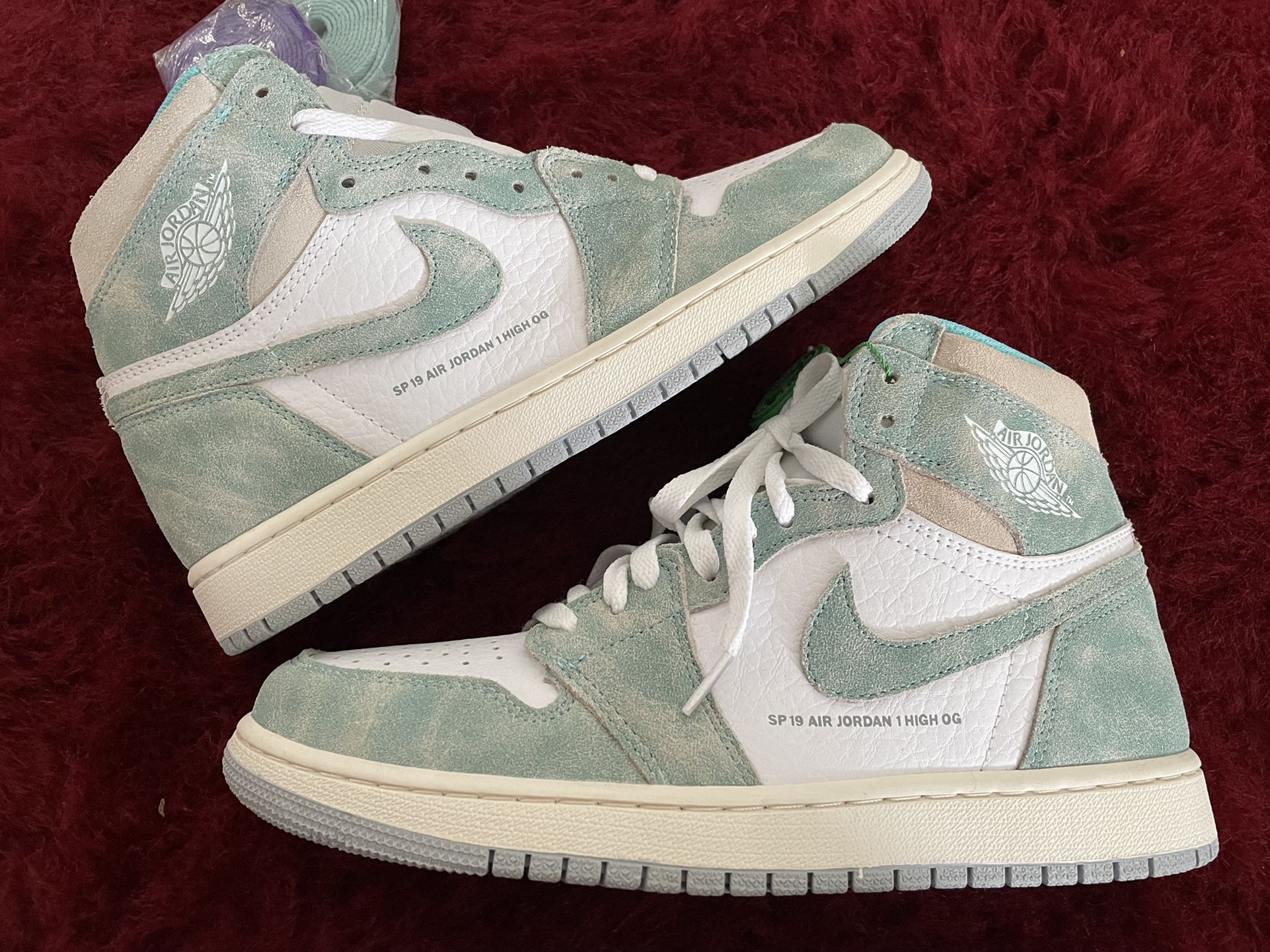 Jordan Air 1Retro High Og Turbo Green 