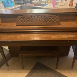 Kimball Upright Piano 🎹