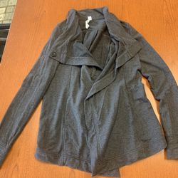 Womens Size 4 Lululemon Grey Cardigan Jacket