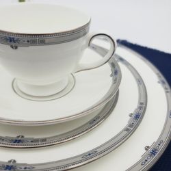 Wedgwood Amherst China Set - 30 Piece Set 