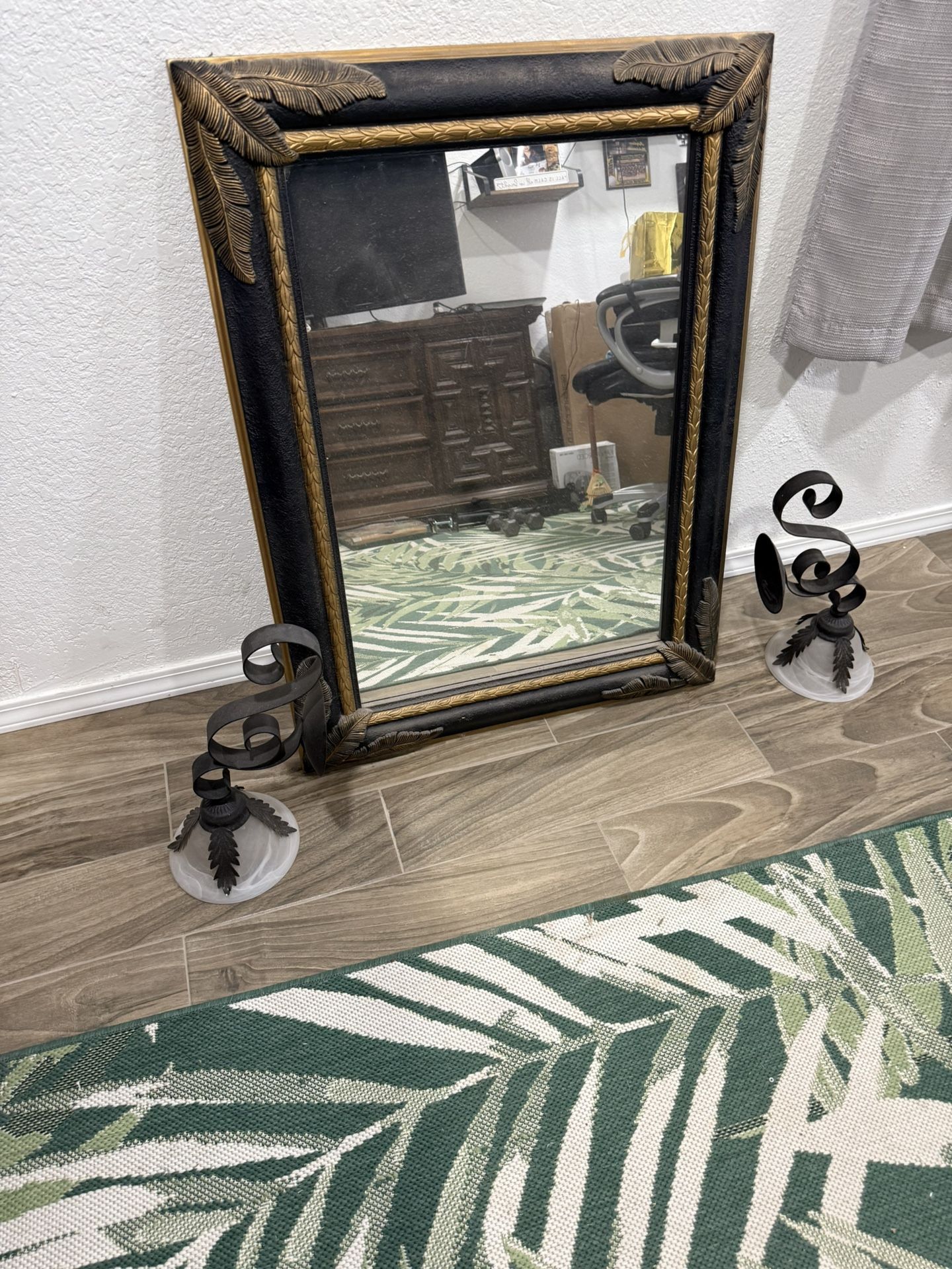 Mirror and arrangement