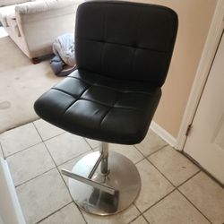 Free Bar Stool/chair