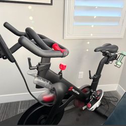 Peloton Bike 2nd Generation 