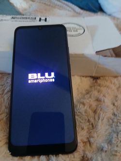 Cell phone  'Blu  view5'