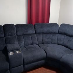 Blue Reclining Sectional With Cup Holders 