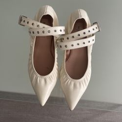 Creme Valentino Garavani Strap Ballerinas Size 7