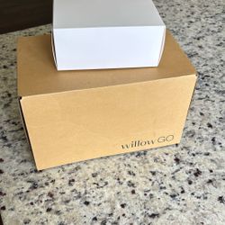 Willow go Breast Pump NEVER USED