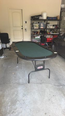 poker table
