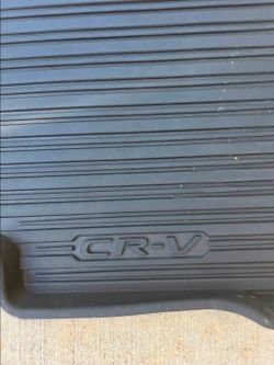 Honda CR-V Black Rubber Floor Mat