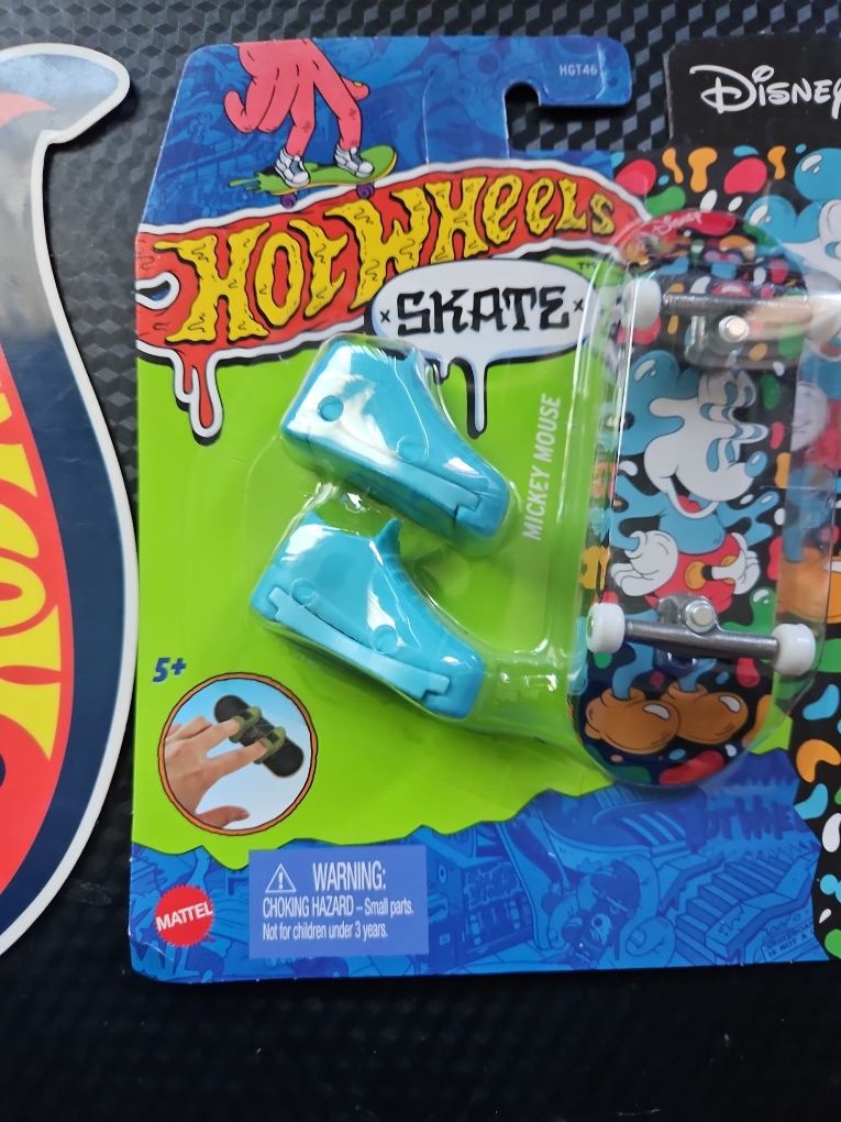 Hot Wheels Skate Disney's Mickey Mouse Skateboard
